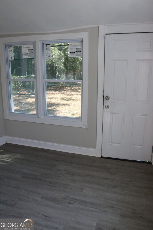 Building Photo - 254 21st Ave