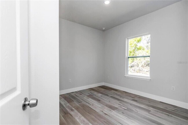 Building Photo - 3875 SW 169th Ln Rd