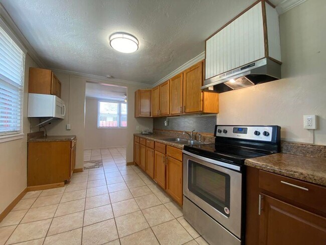 Building Photo - 3/2 in Holly Hill