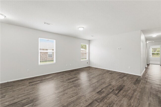 Building Photo - 225 W Marietta Way