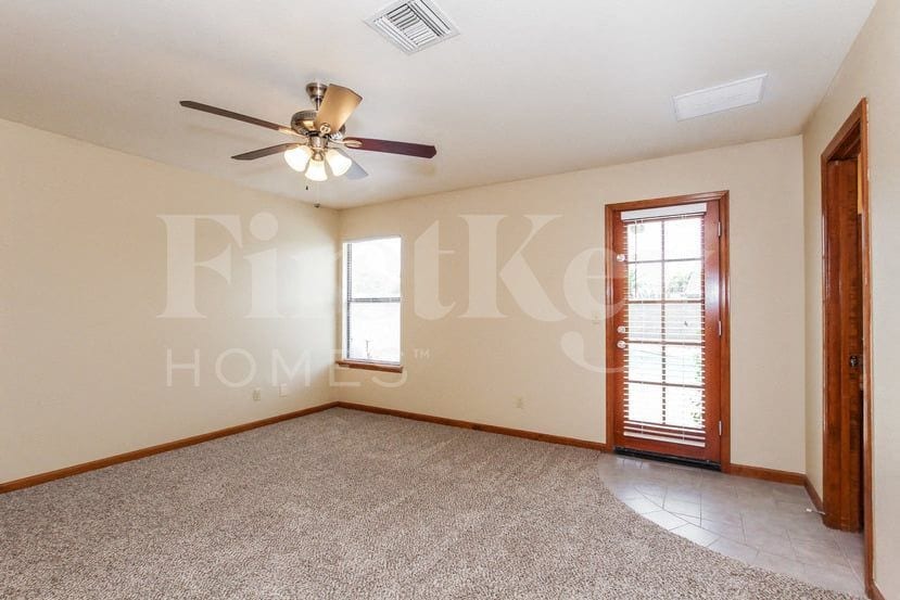 Building Photo - 5205 W Aster Dr