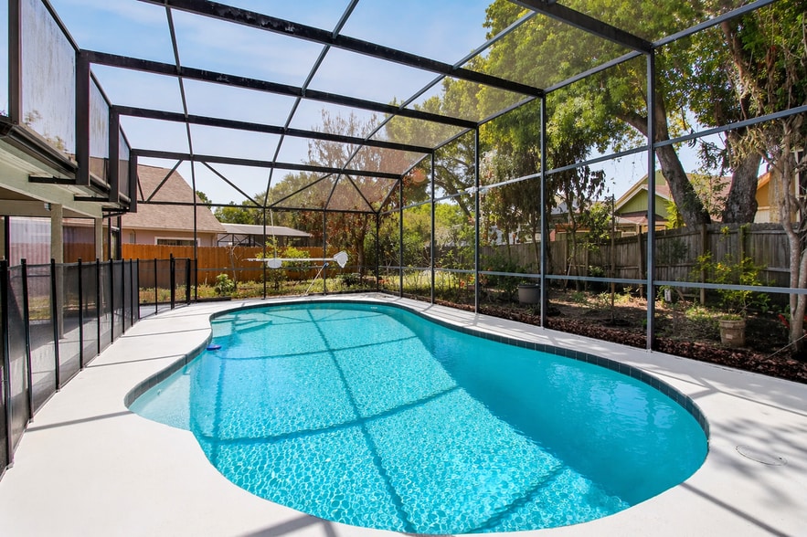 Building Photo - 2384 Roanoke Ct