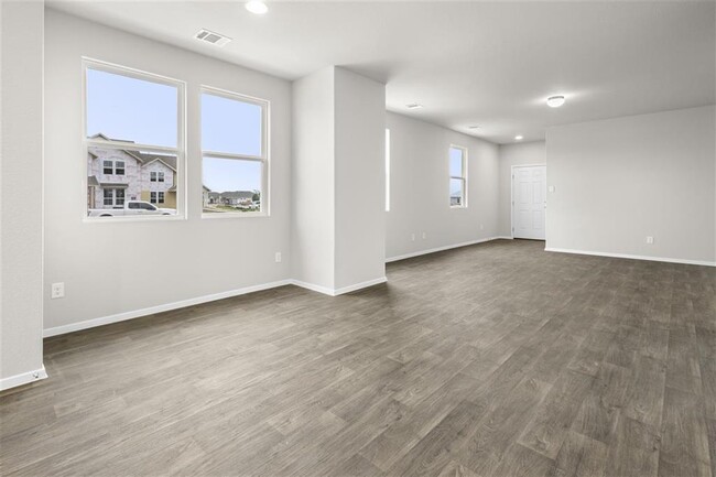 Building Photo - 708 Running Creek Dr