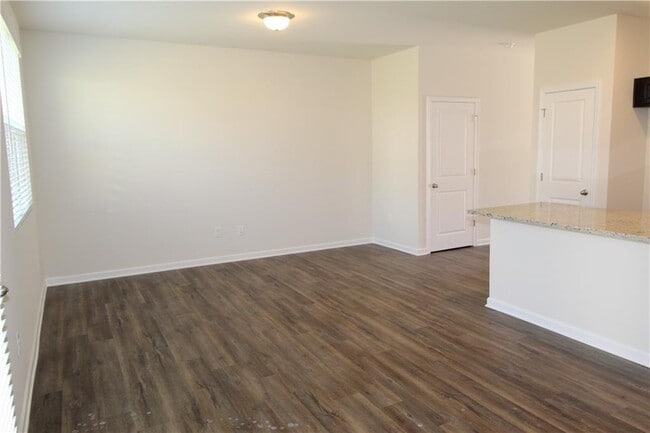Building Photo - 6513 Mountain Home Way