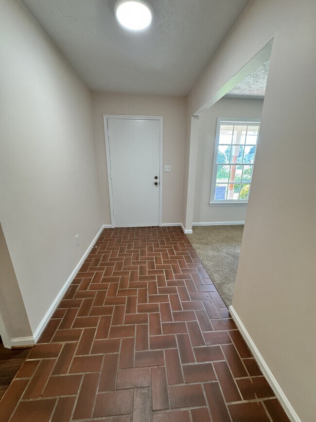Building Photo - 4469 GA-42