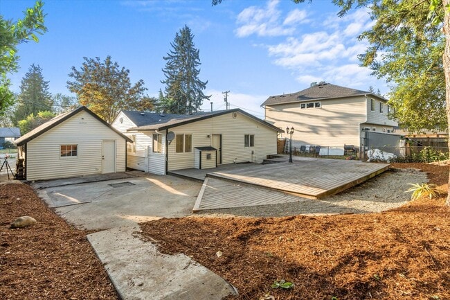 Building Photo - 10205 A St S