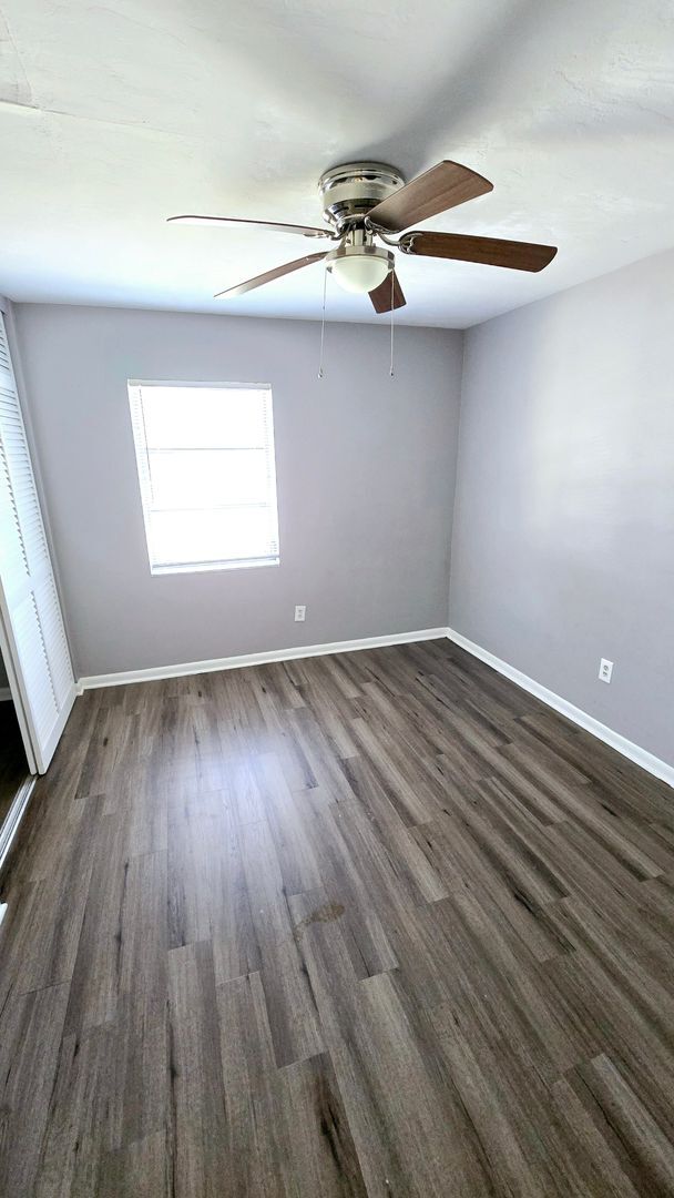 Building Photo - Charming Corner Lot Home in Deland- Near T...
