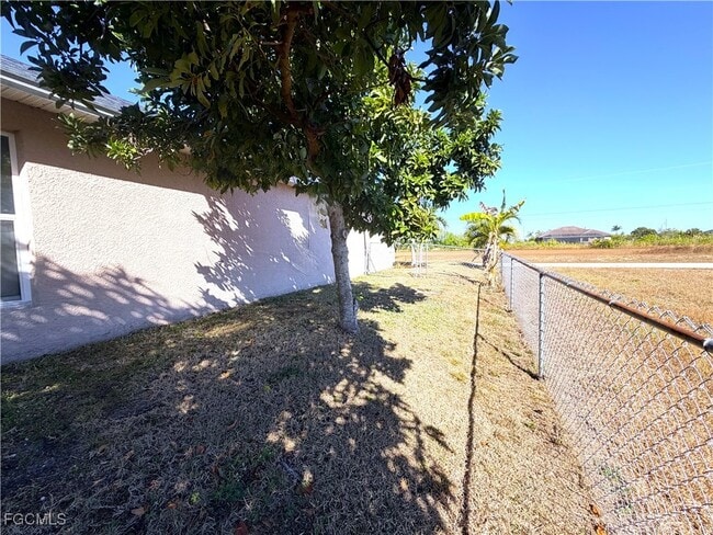 Building Photo - 1710 NW 17th St