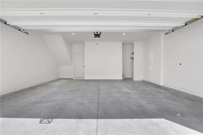 Building Photo - 782 Peachtree St NE
