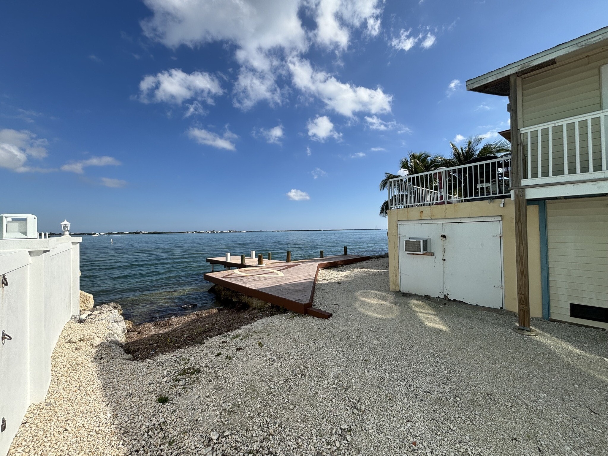 Building Photo - 757 La Fitte Rd