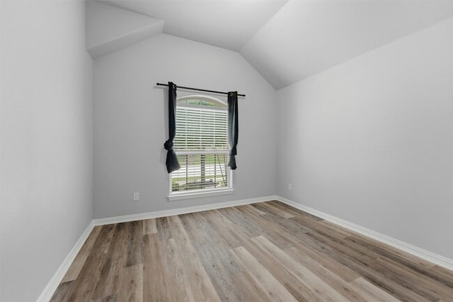 Building Photo - 453 Rockaway Dr