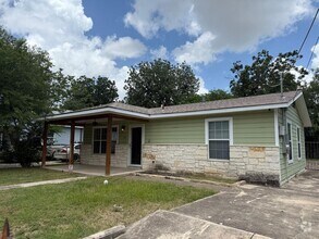 Building Photo - 435 W Baylor St