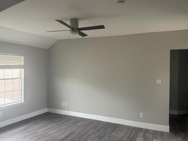 Building Photo - 6753 Cedar Cove Dr