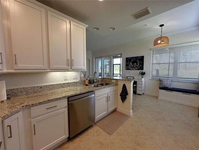 Building Photo - 14073 Black Beauty Dr