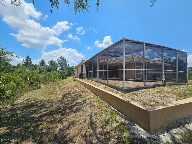 Building Photo - 809 Lincoln Ave