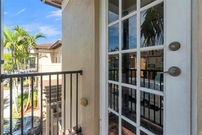 Building Photo - 8612 Buckskin Manor