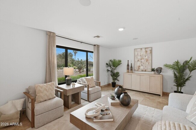 Building Photo - 6302 E Cochise Rd