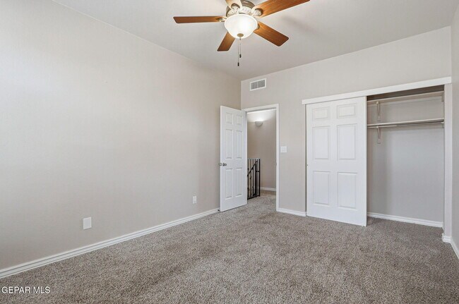 Building Photo - 825 Dulce Tierra Dr