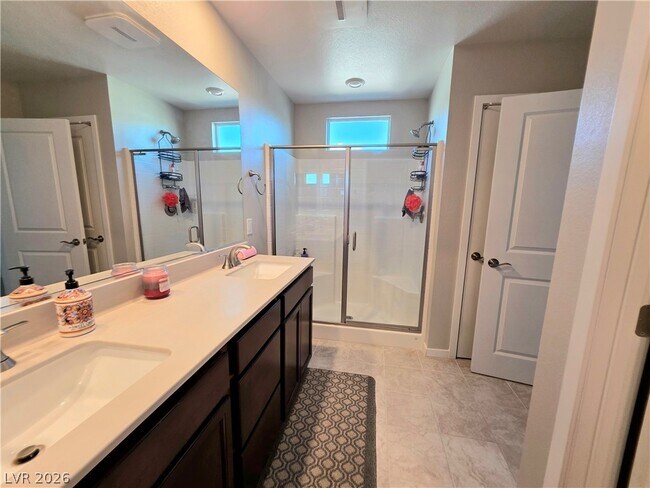 Building Photo - 2882 Timber Country Rd