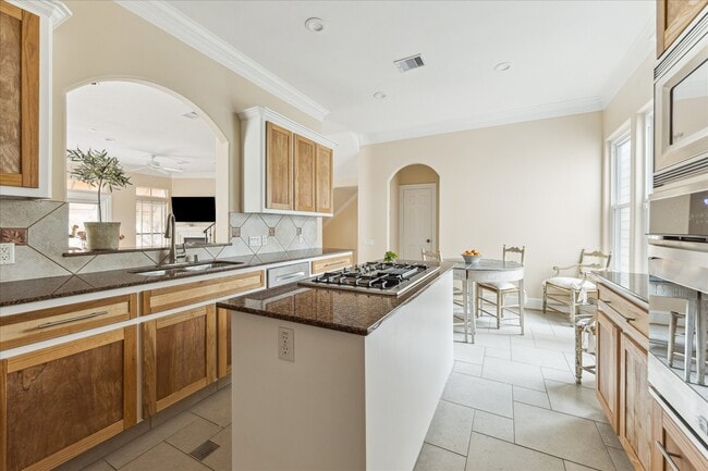 Building Photo - 3515 Yupon St