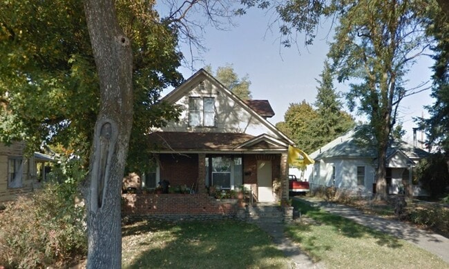 Primary Photo - Charming Kendall yards area 3 BR/ 2 BA Craftsman