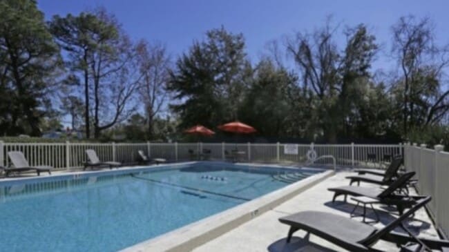 Building Photo - 622 Filmore St