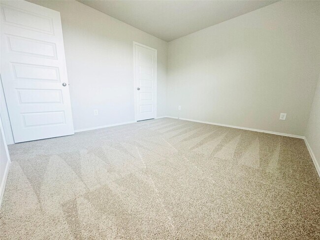 Building Photo - 21214 Mem Vis Dr