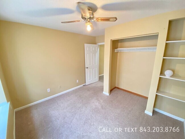 Building Photo - 106 Eaton Way