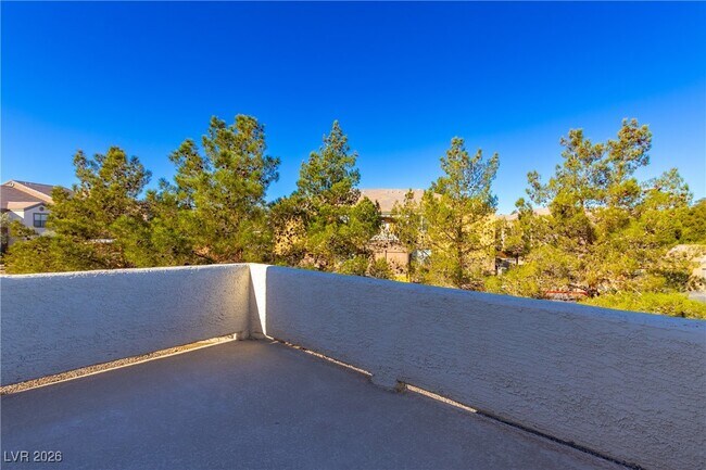 Building Photo - 9475 S Soloshine St