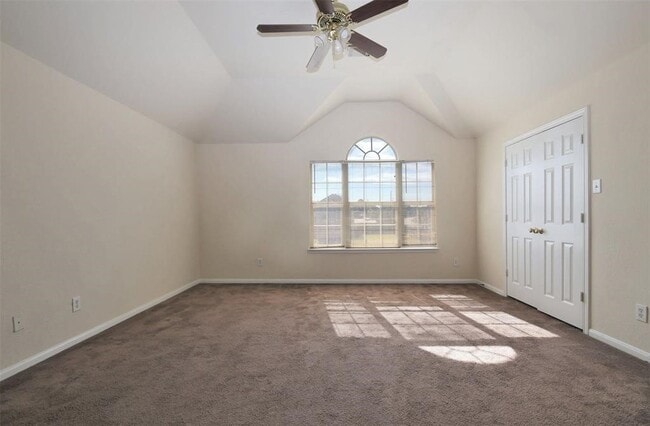 Building Photo - 11148 Opatrny Meadows Ln
