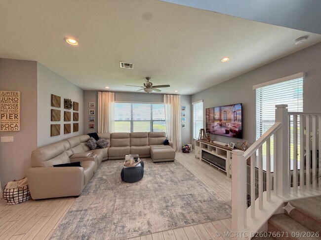 Building Photo - 8798 Antarus Dr