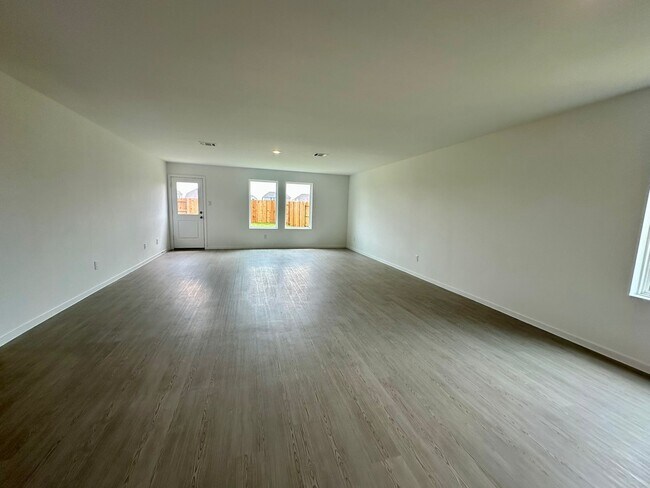 Building Photo - 3016 Wild Dunes Dr