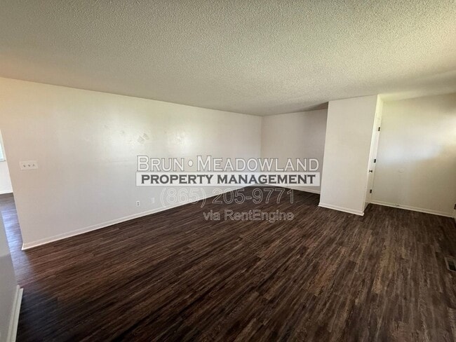 Building Photo - 3719 Mooers St