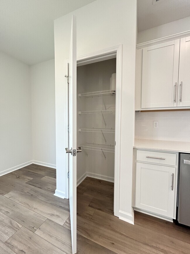 Building Photo - 3854 Cobbler Ct