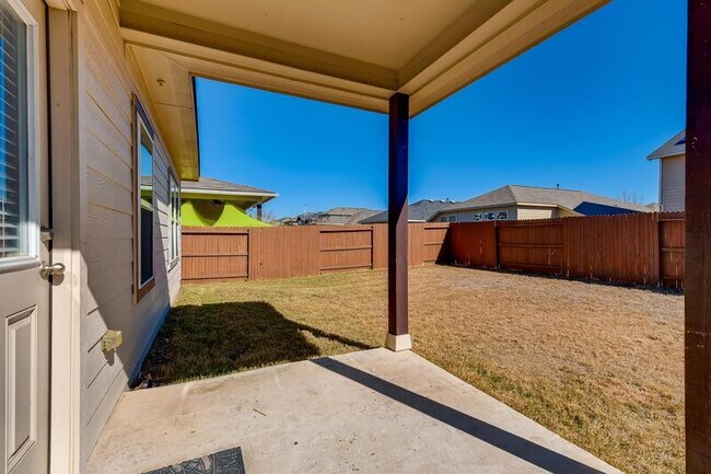 Building Photo - 7814 Coolspring Dr