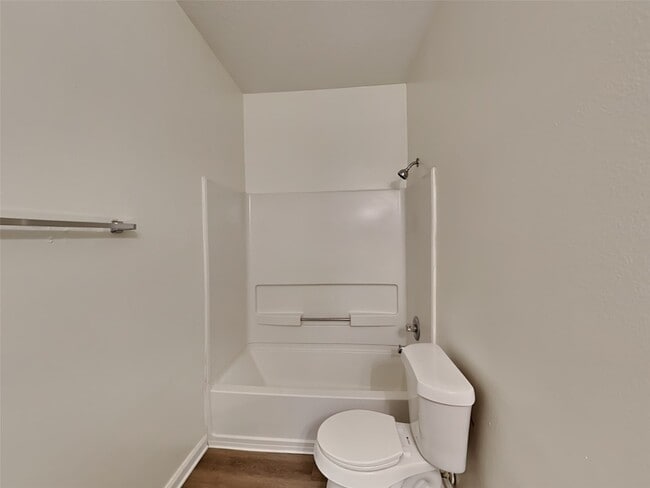 Building Photo - 3043 Crestbrook Bend Ln