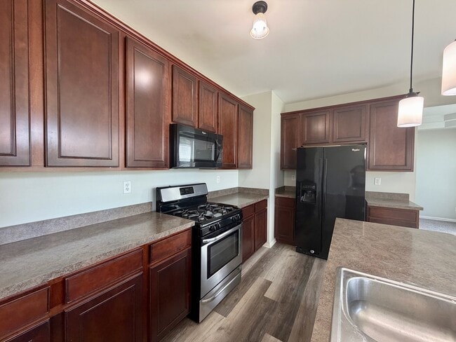 Building Photo - 367 Bertram Dr