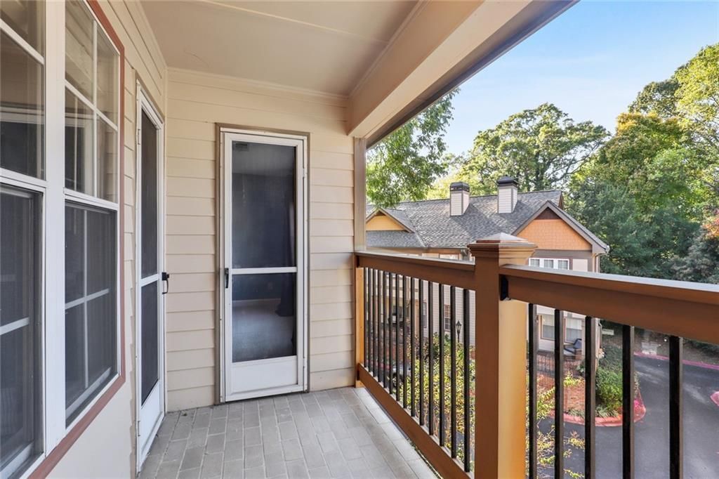 Building Photo - 1315 Stillwood Chase