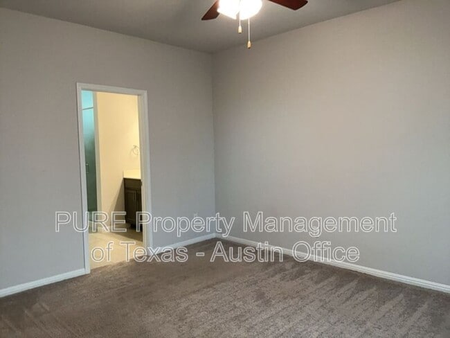 Building Photo - 3200 College Park Dr