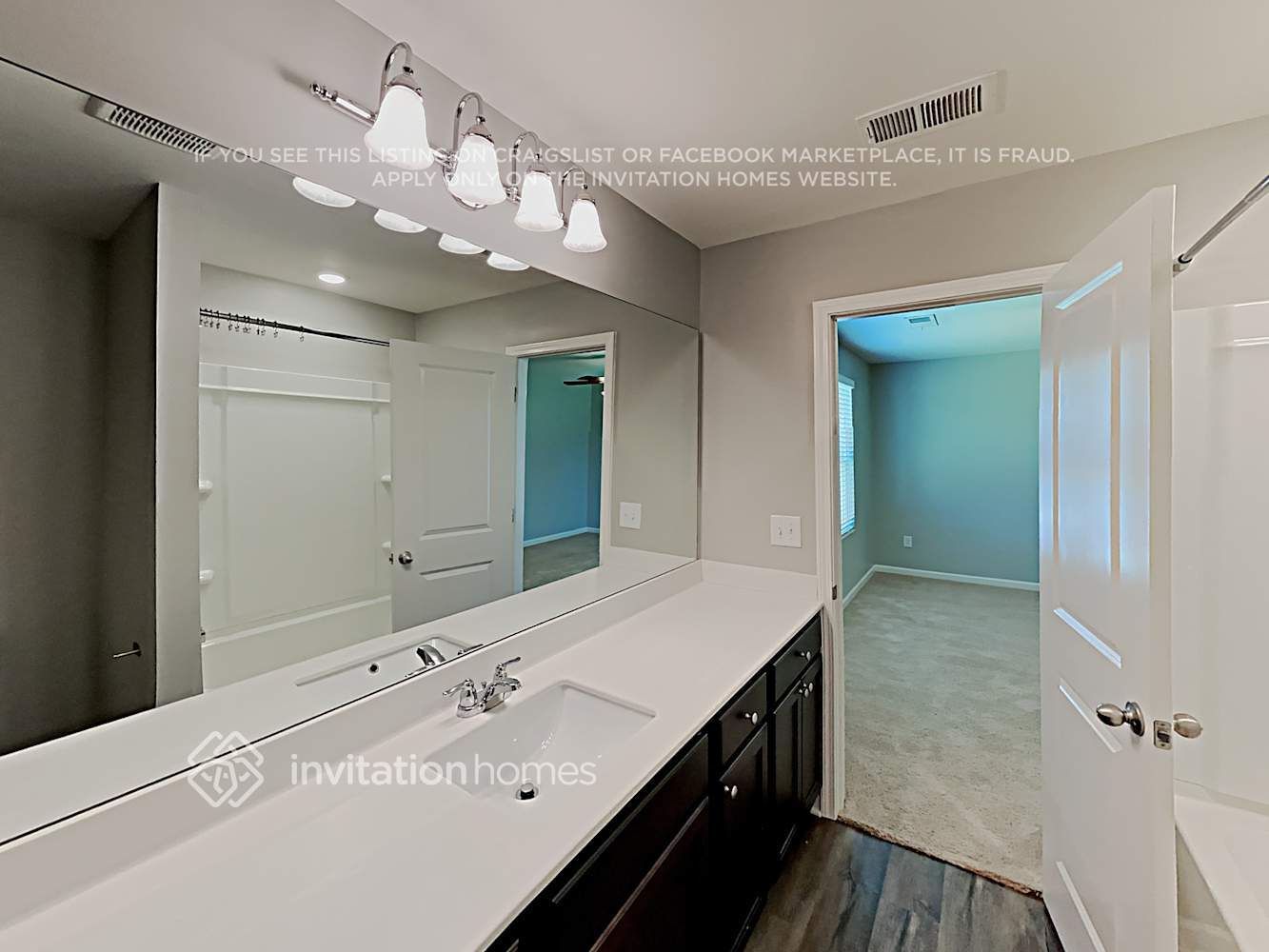 Building Photo - 115 Siena Dr