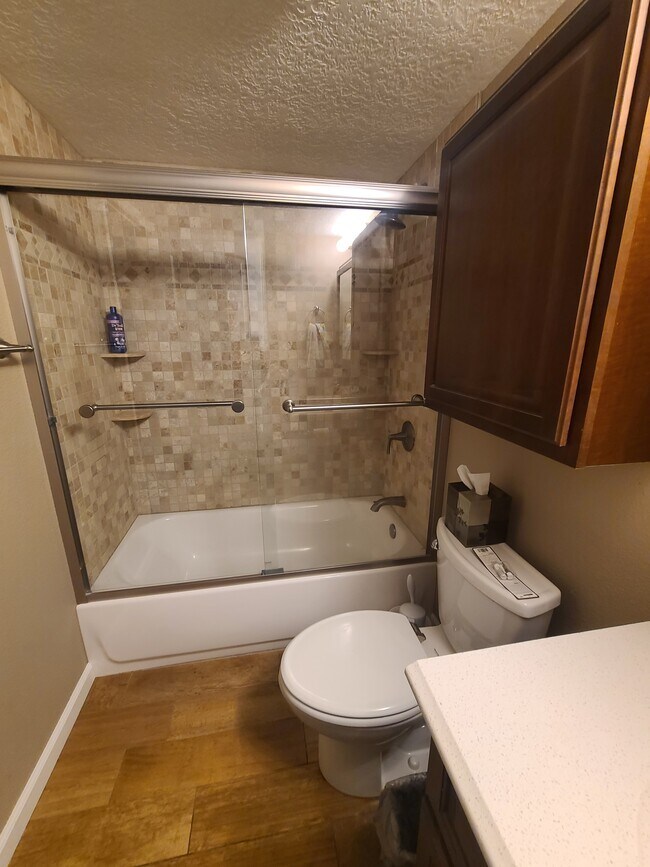 Building Photo - 8704 Rough Rider Rd NE