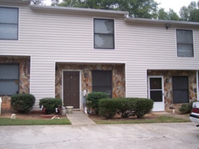 Building Photo - 6399 Baker Ct