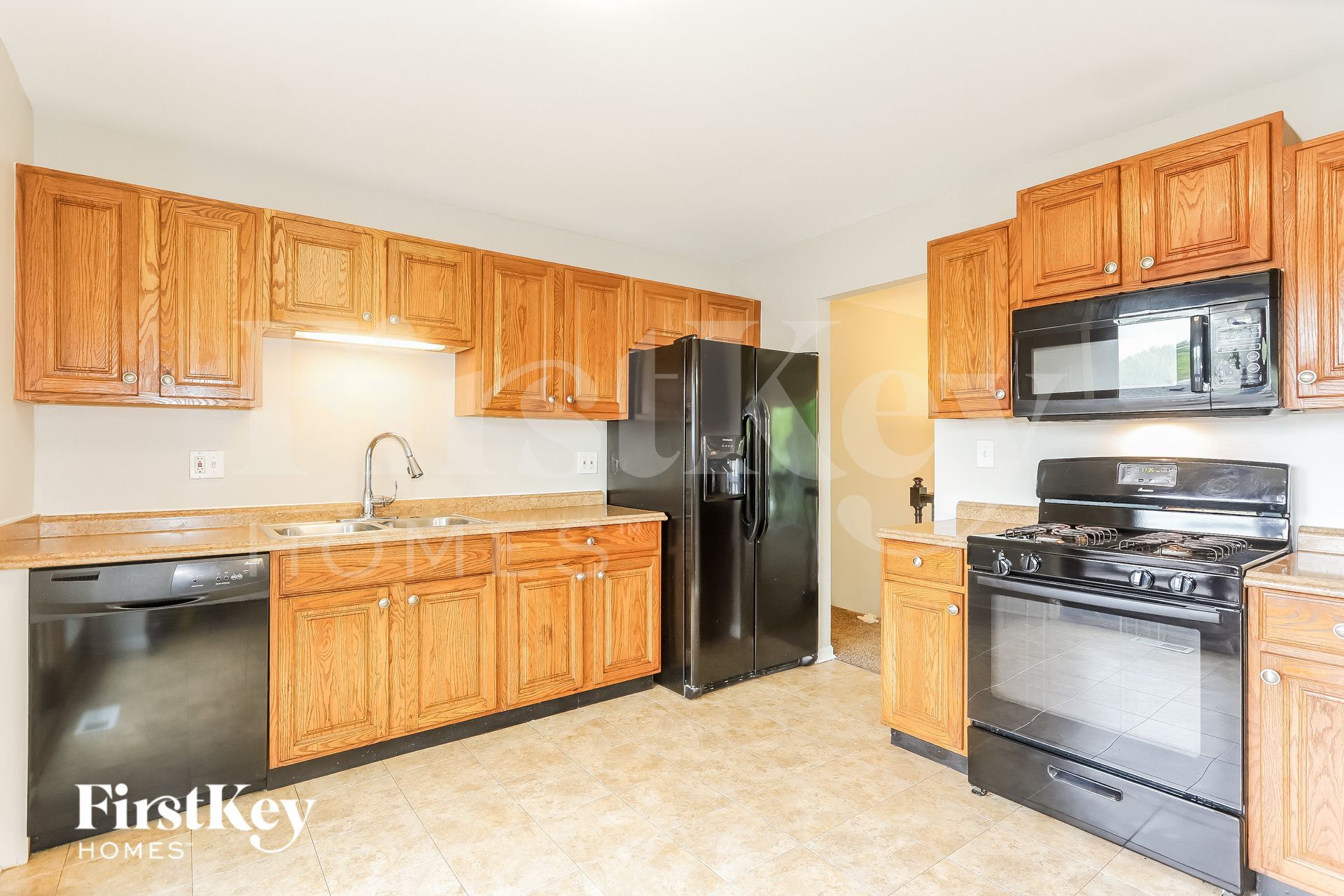 Building Photo - 1939 Ashwood Ln