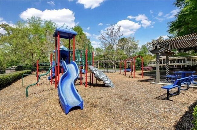 Building Photo - 110 Jilstone Ct