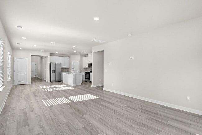 Building Photo - 2048 Copper Crk Lp