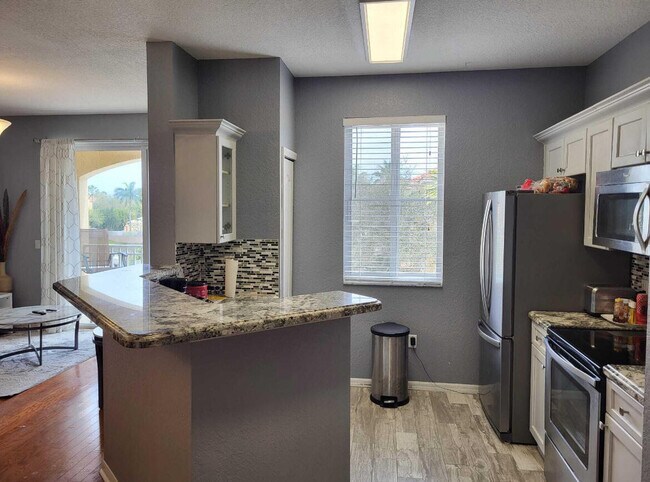 Building Photo - 11022 Legacy Dr