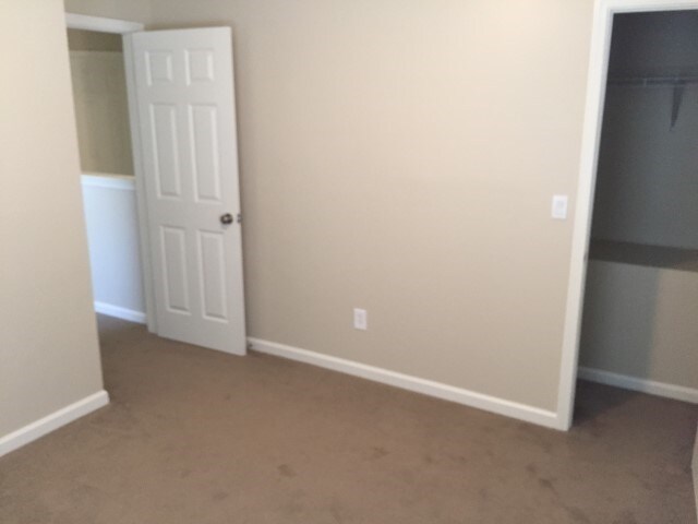 Building Photo - 3631 Silver Bluff Blvd