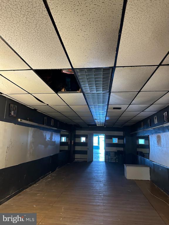 Building Photo - 1192 Yorkship Square