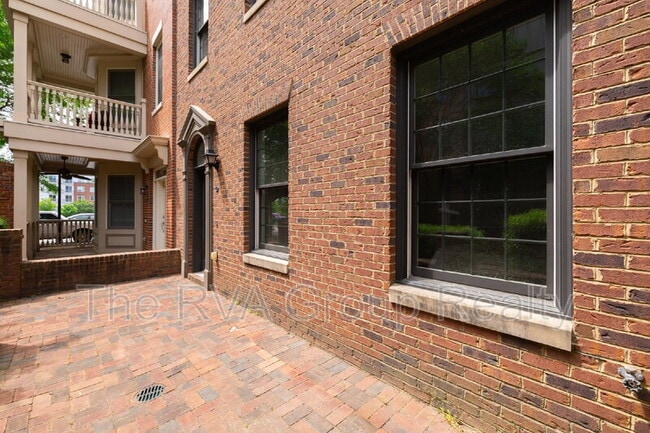 Building Photo - 114 Cedar Works Row
