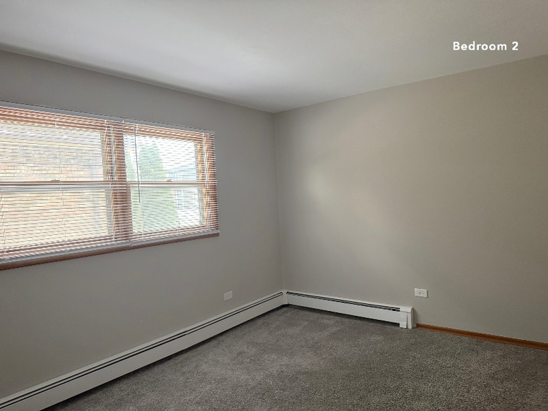 Building Photo - 9720 Ravinia Ct